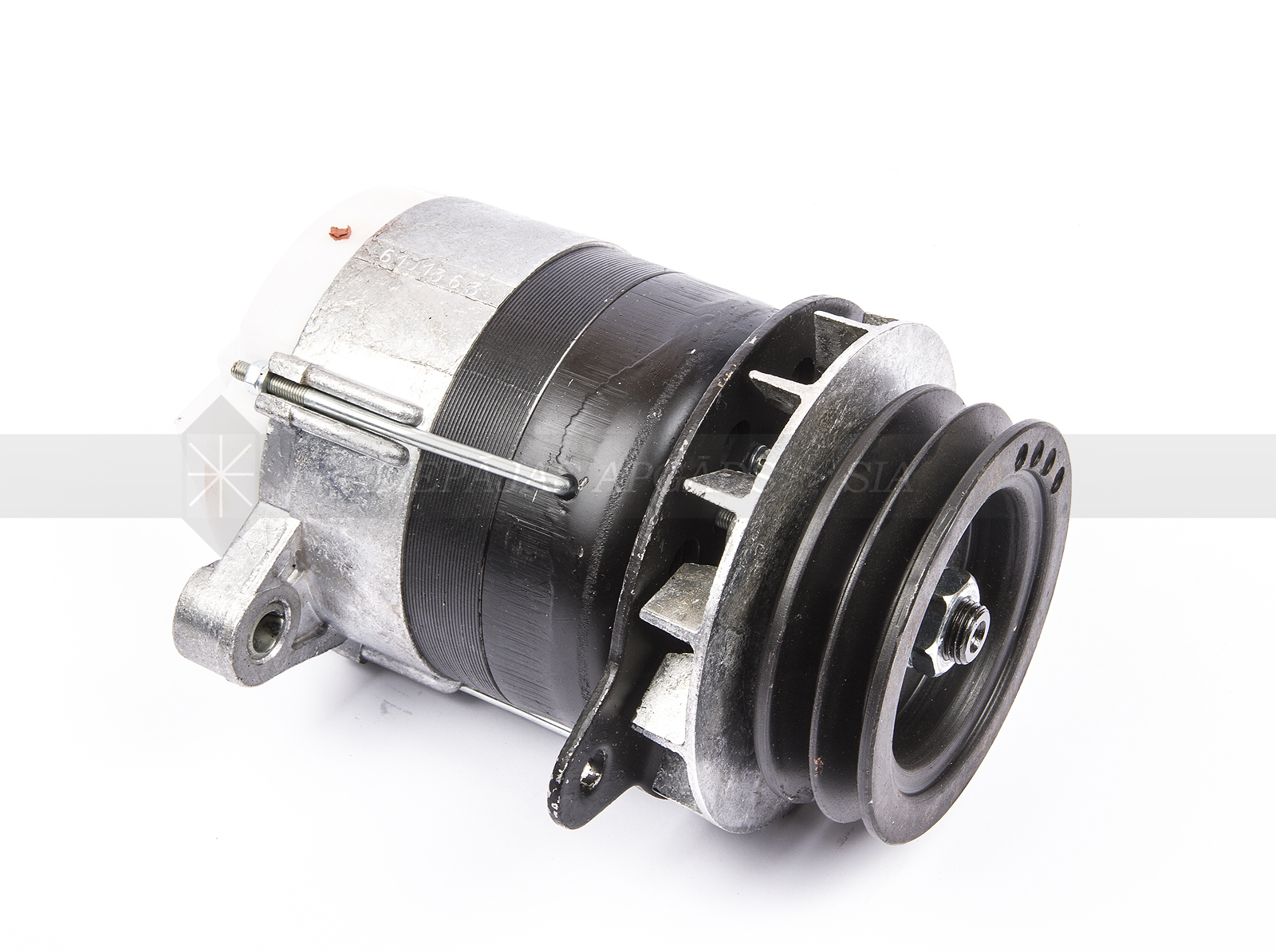 ĢENERĀTORS (12V) 14V 700W T-40