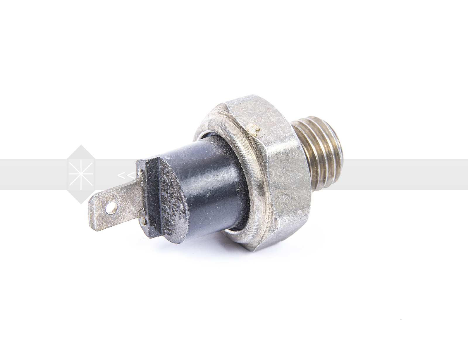 EĻĻAS SPIEDIENA DEVĒJS MM-124V