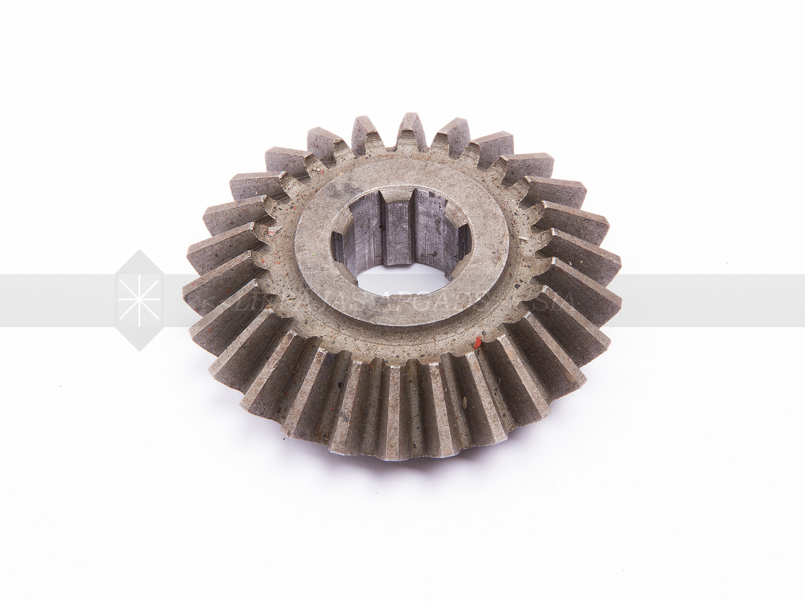 ZOBRATS KONISKAIS T16